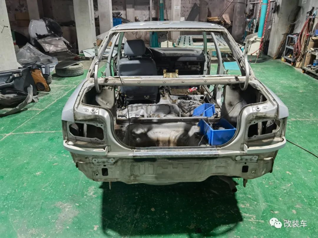 老港片马自达323,看老电影港片