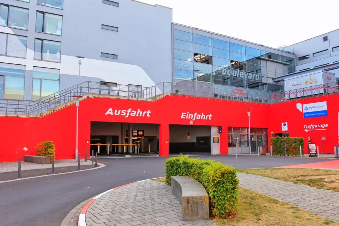 开车去欧洲的路上视频,开车去欧洲的完整视频