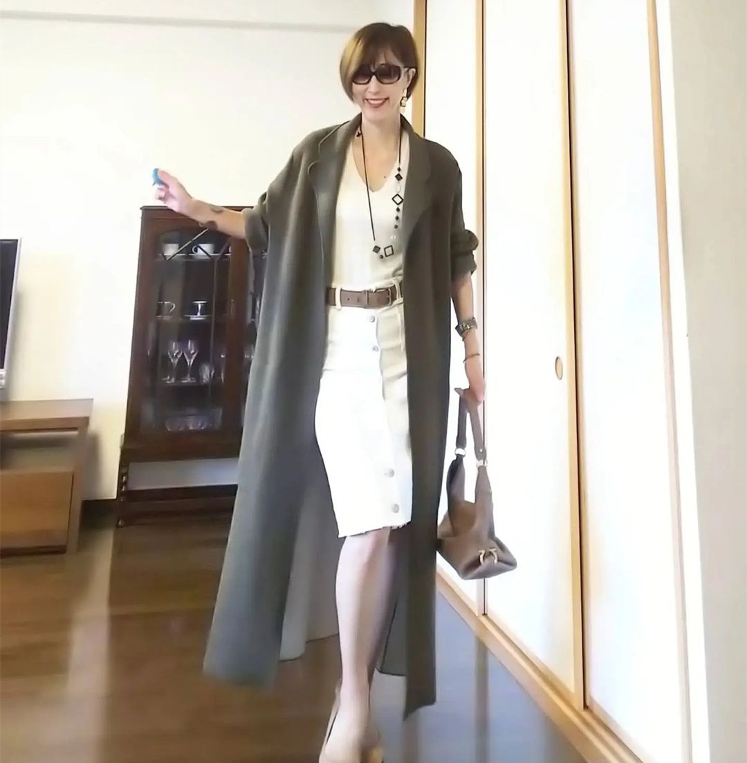 绌哄a瀛楀崐韬,鏃ョ郴濂砤瀛楄