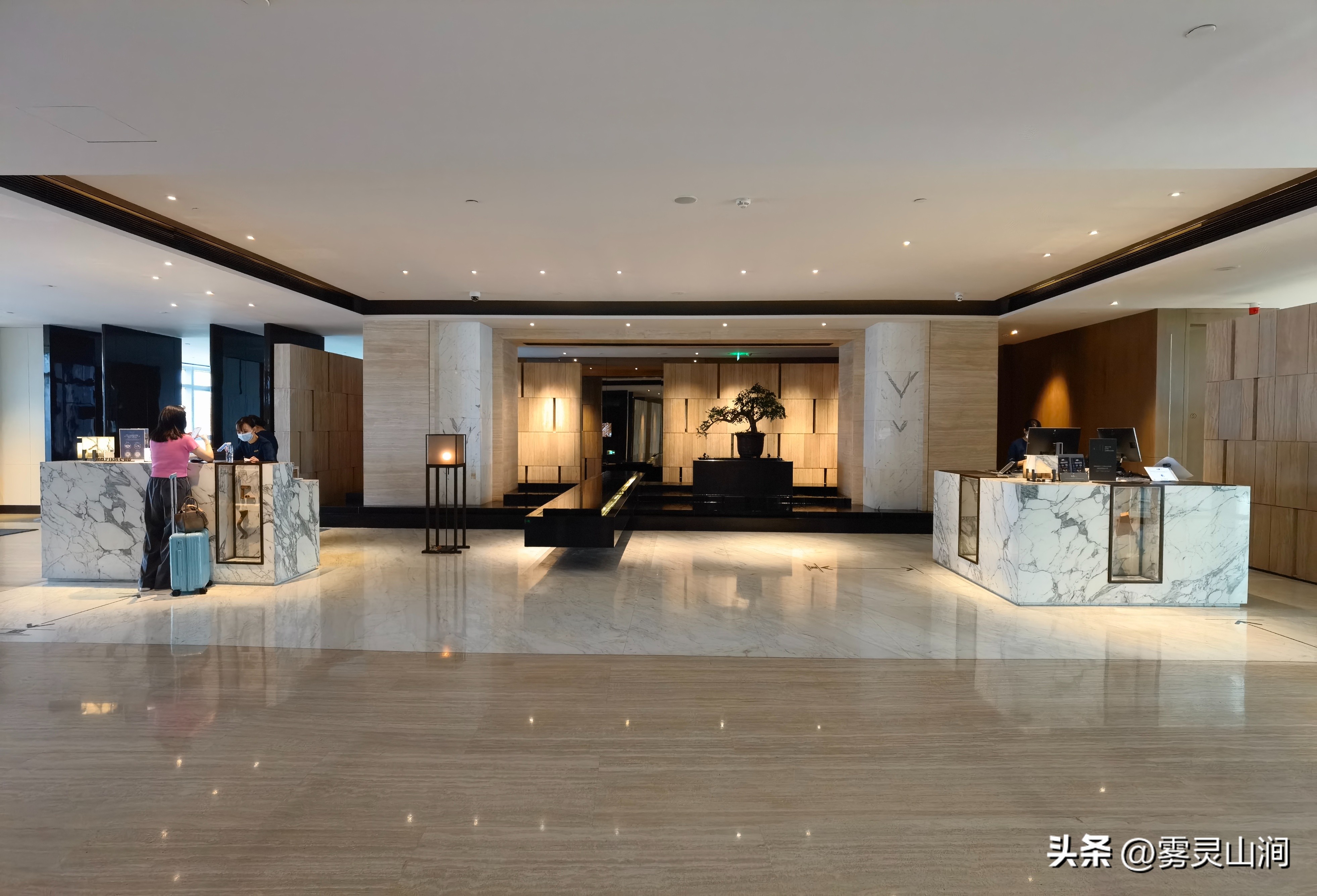 佛山罗浮宫索菲特酒店夜景,佛山罗浮宫索菲特酒店的布局亮点