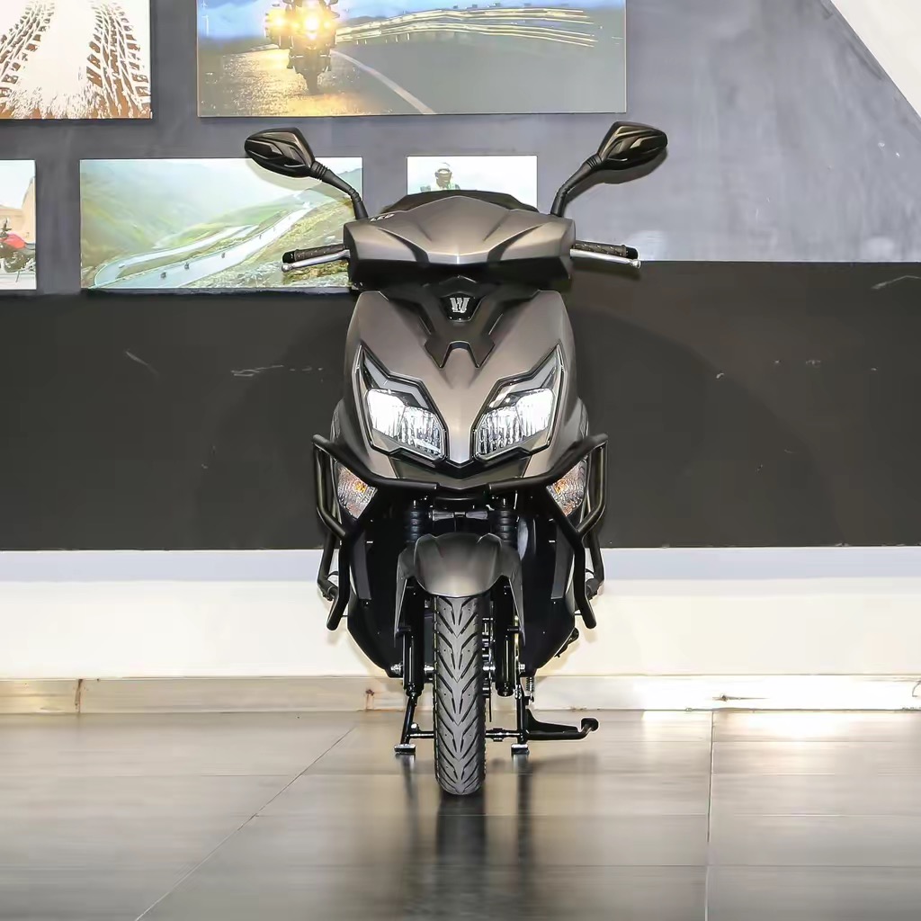 afr125发动机和uy125发动机哪个好,铃木uy和豪爵afr哪个发动机好