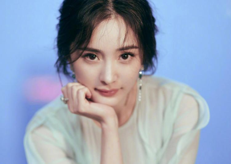 向佐被曝出轨郭碧婷如何回应,郭碧婷向佐婚后最新真实消息