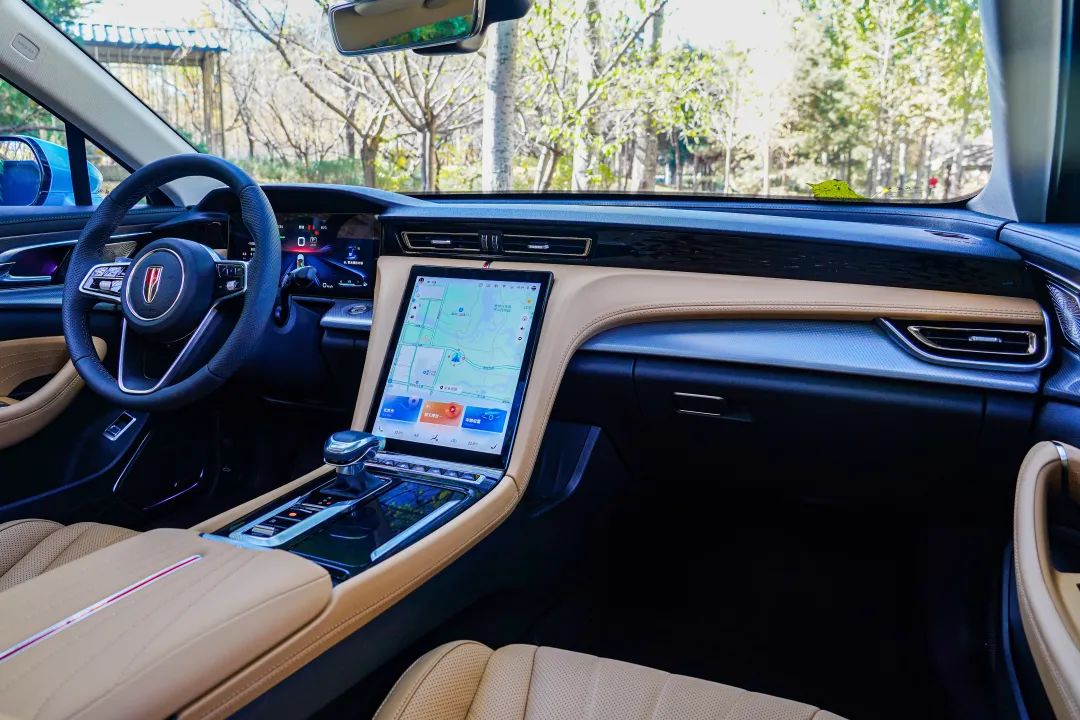 红旗h5混动版车多少钱,红旗油气混动21款h5豪华版价格