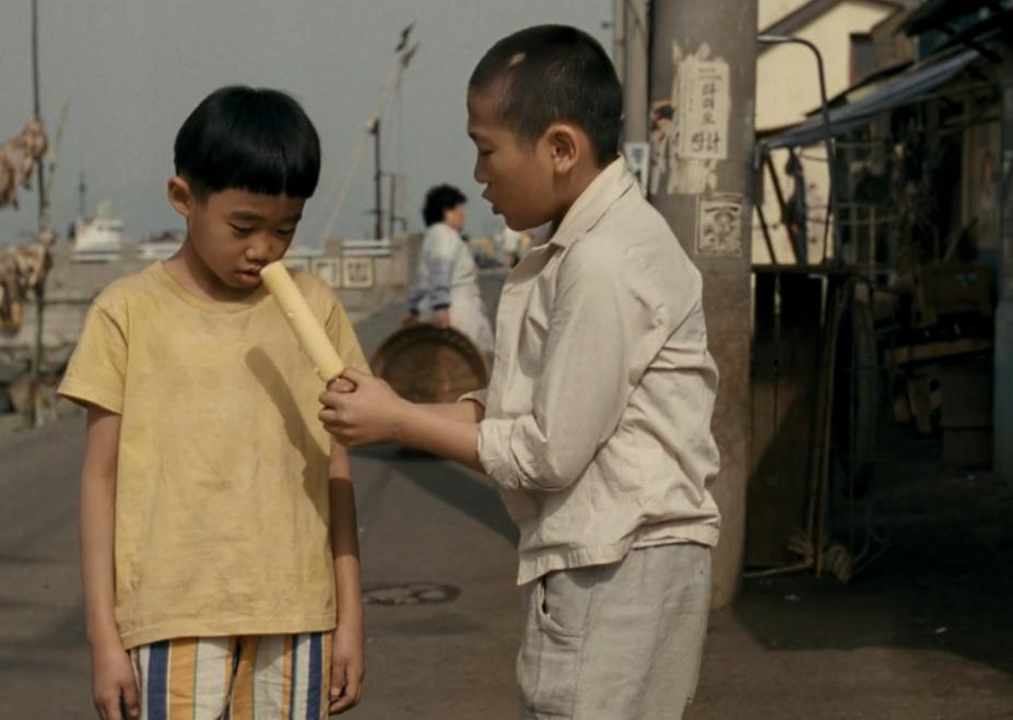 男孩为了救爷爷卖冰棒,男孩为救爷爷卖冰棒电影解说