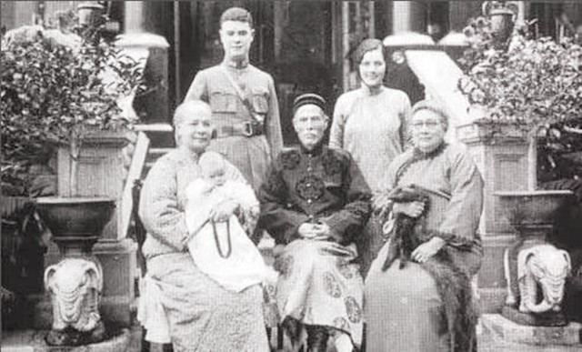 嫁给首富一直无子，麦秀英劝说表妹当妾，表妹连生10子成平妻