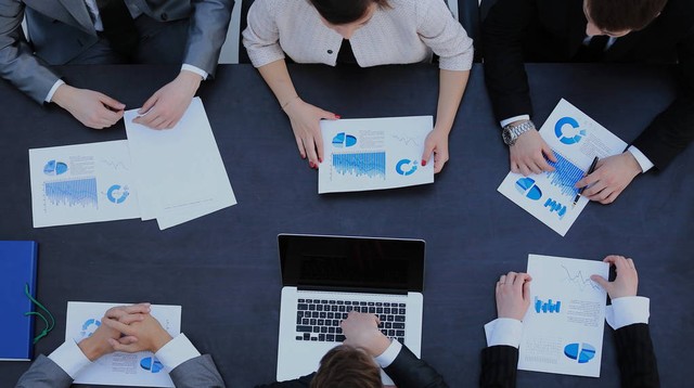 90后男生创业赚2套房,一年赚一套房子的创业