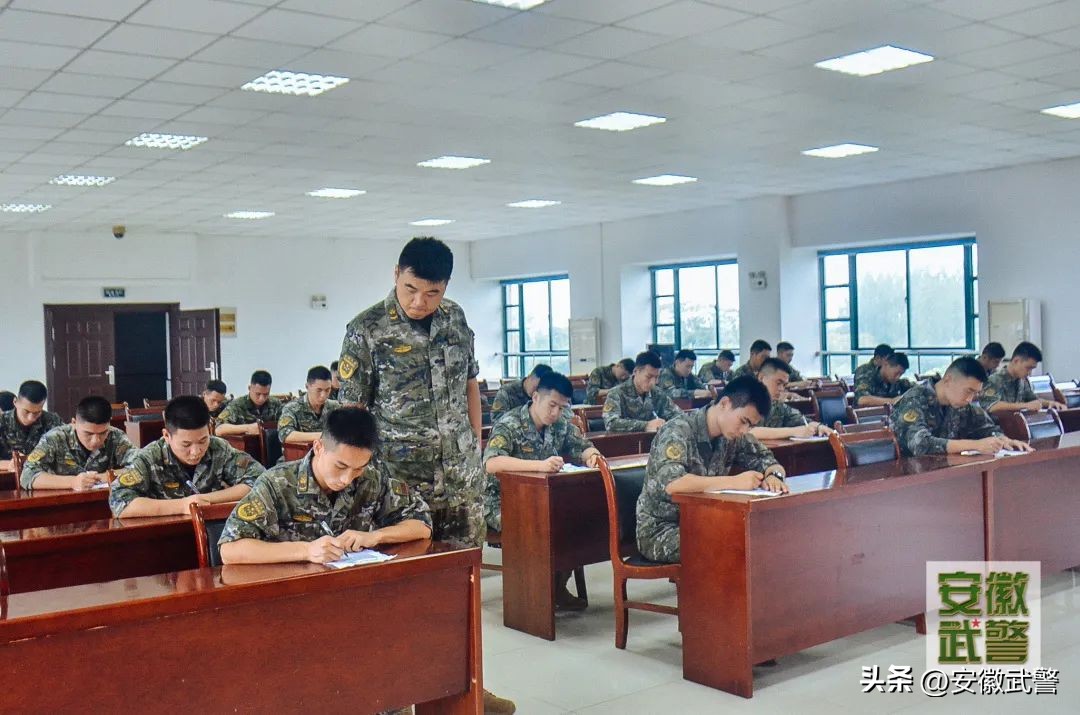 看懂钢铁是怎样炼成,钢铁军医