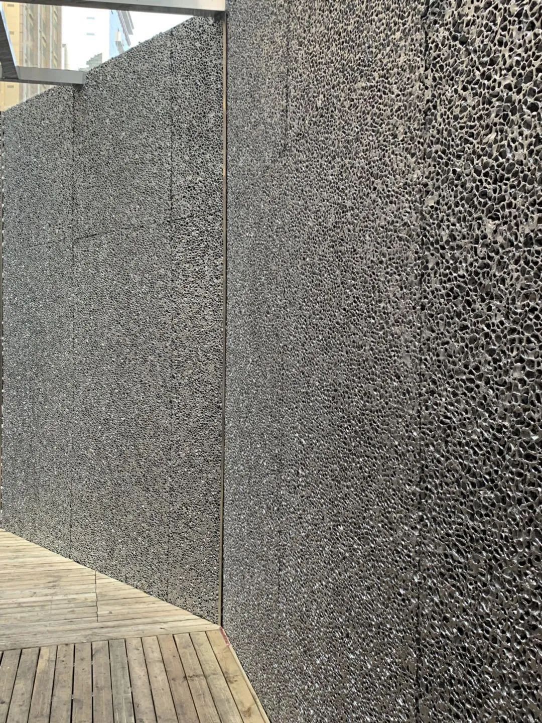 泡沫铝夜间效果图片,泡沫铝透光效果图