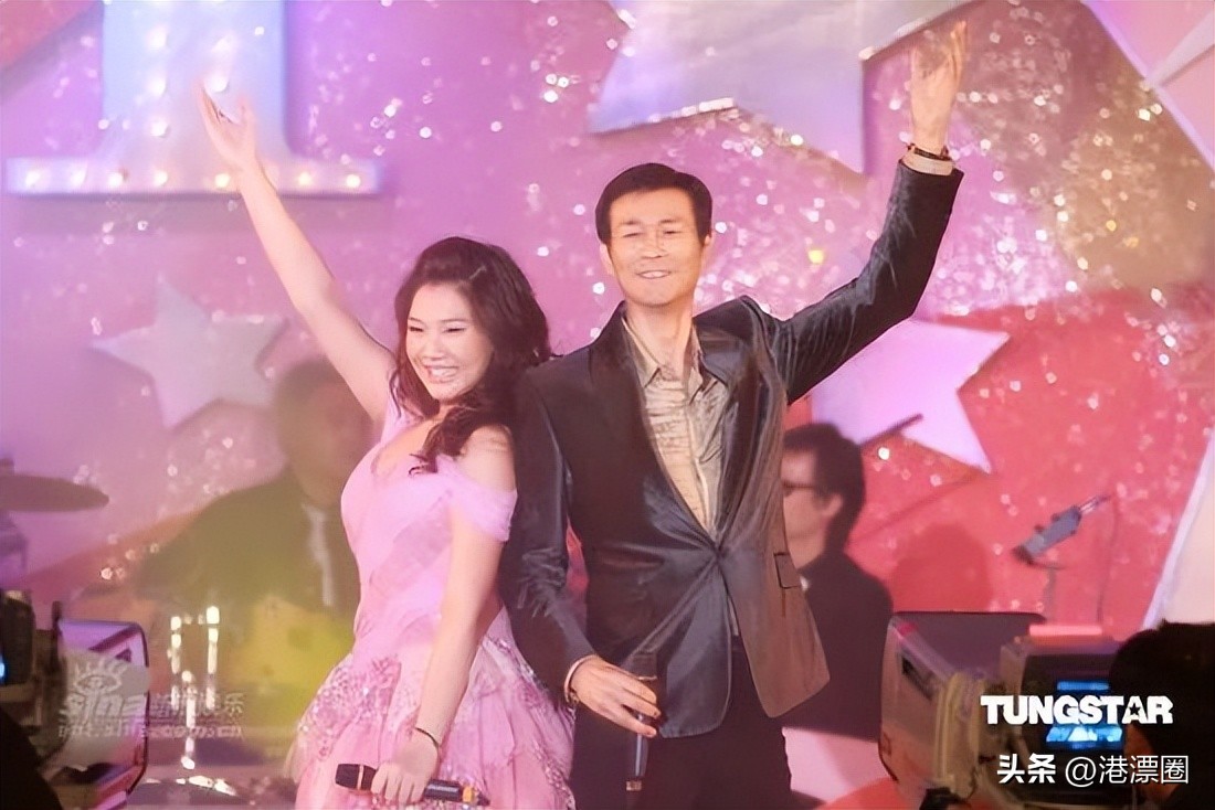 一天丢1.8万亿！今天全港人都被他坑了