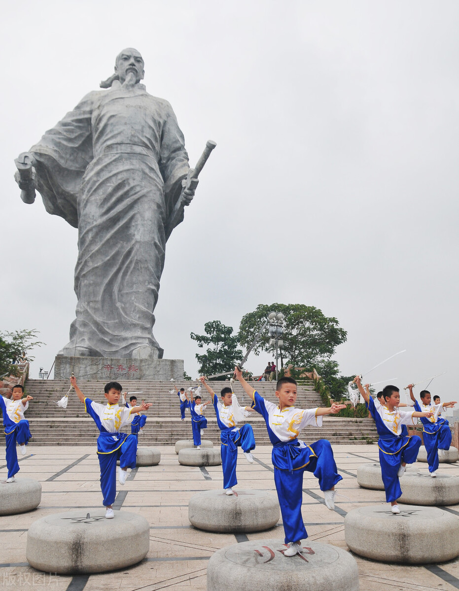 老子十大经典名句的诗句,老子最著名的十首诗词