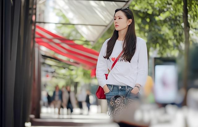 全职宝妈被骂：“我累死累活才能挣6000，你买罐奶粉花260？”