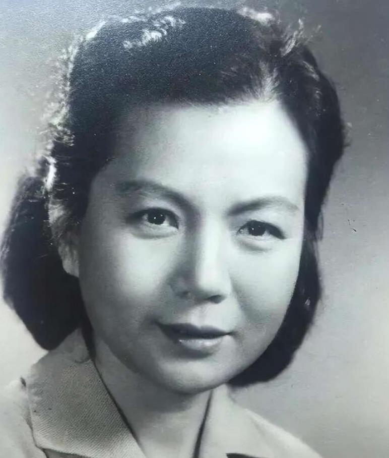 盘点疫情中逝去的名人,纪念1985至2018去世的明星