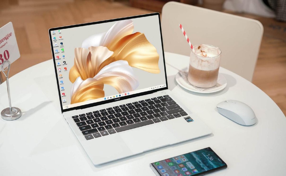 华硕笔记本怎么看电脑配置和型号,如何查询笔记本电脑是哪一款型号