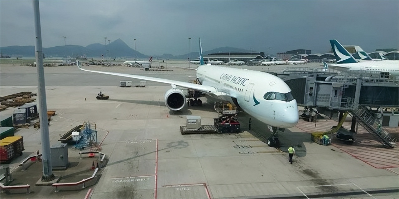 国泰航空：支持“港独”、“*独台**”的公司，后自食苦果裁员数千人