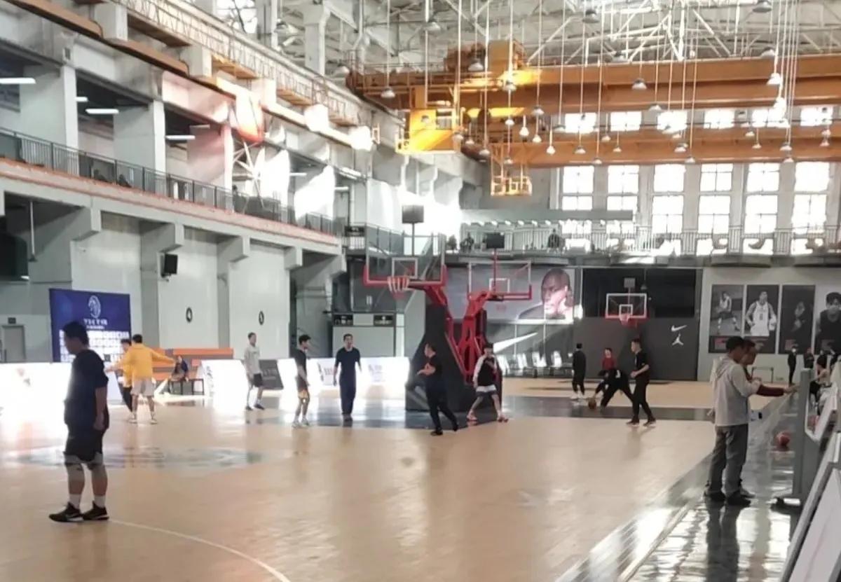 杨舒予奥运会帅气出场帅呆对手,最帅女篮球员杨舒予图片