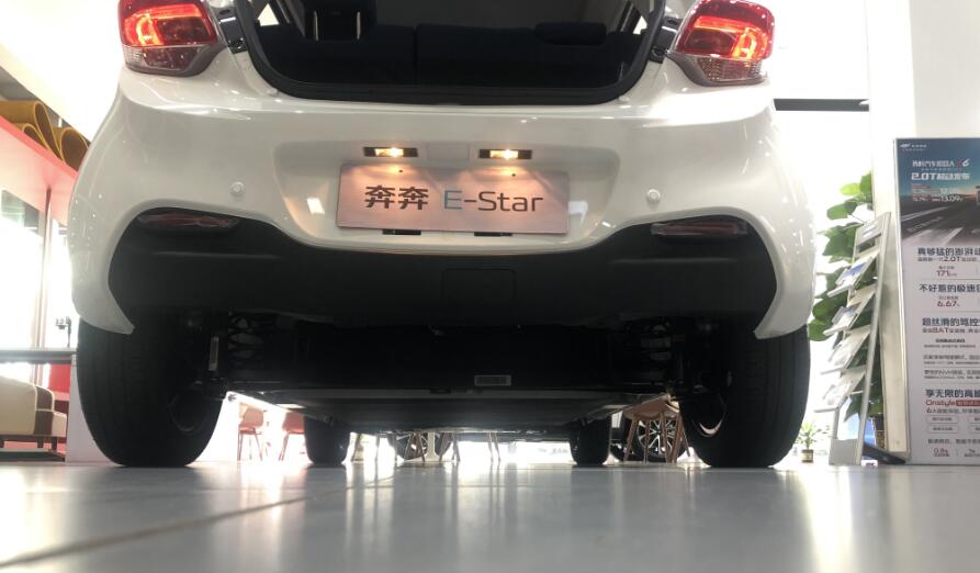 长安奔奔新能源e-star低配价格,新款长安奔奔e-star多彩款