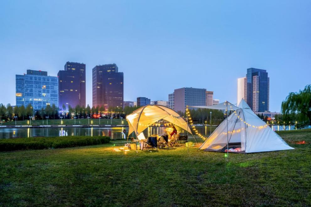 夏季户外露营降温风扇,夏天户外露营太阳能风扇