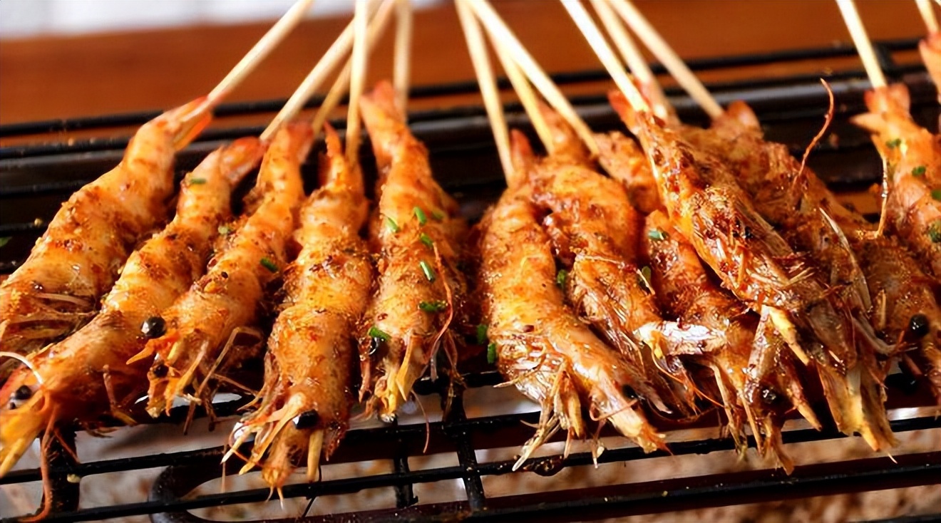 最正确的吃蟹和虾的吃法,虾蟹正确吃法大全