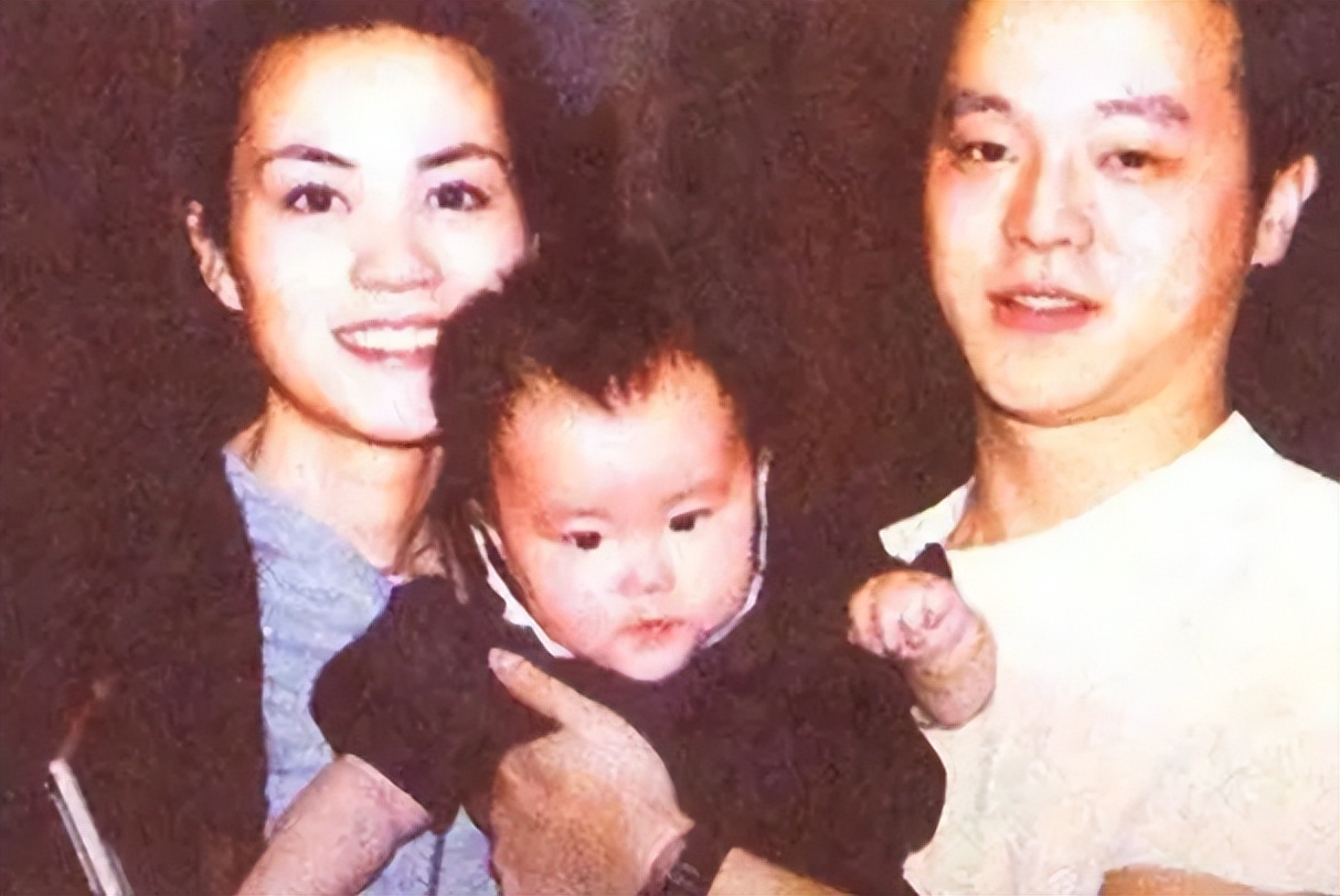 窦唯前妻高原现状,窦唯和自己的摄影师高原