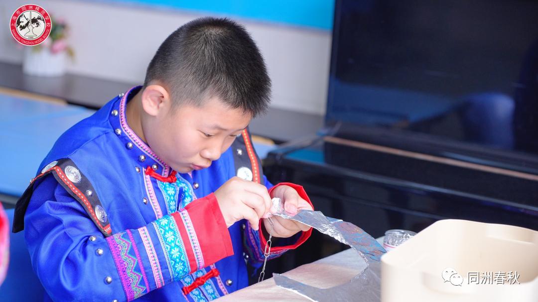 首届56个民族服饰创意大赛,五十六个民族服饰展介绍