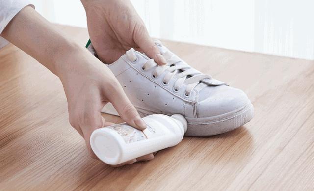 小白鞋鞋子大一点怎么办,小白鞋小了怎么办