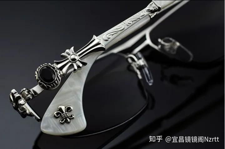 Arossvy眼镜—精雕细琢的日本银饰之王