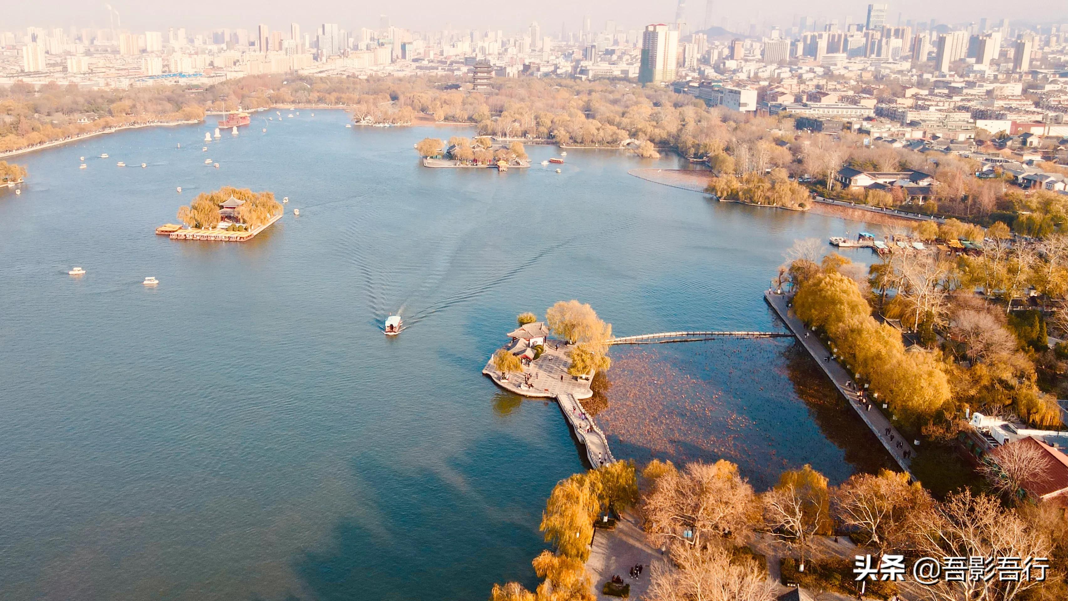 济南大明湖秋冬图片高清,初春大明湖美景图片