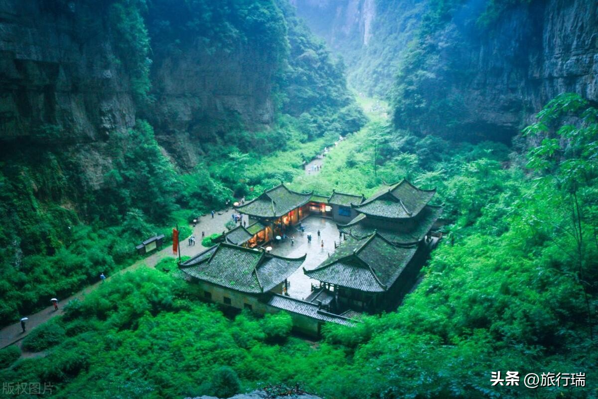 重庆攻略十个必须要去的地方,到没去过的地方走走