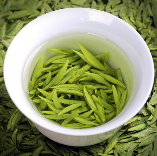 西湖龙井茶的功效和好处都有哪些,西湖龙井特点和功效