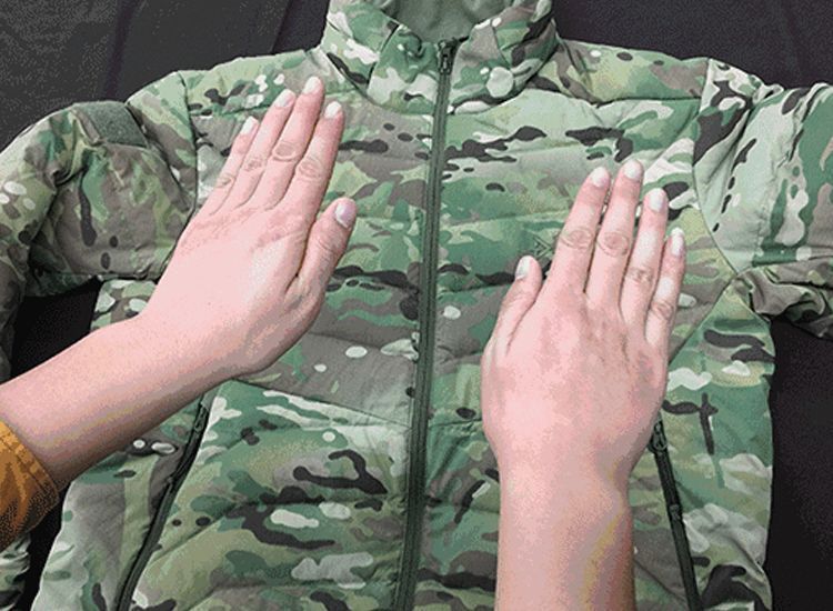 怎样挑选适合小个子的羽绒服,怎样挑选羽绒服的正确方法