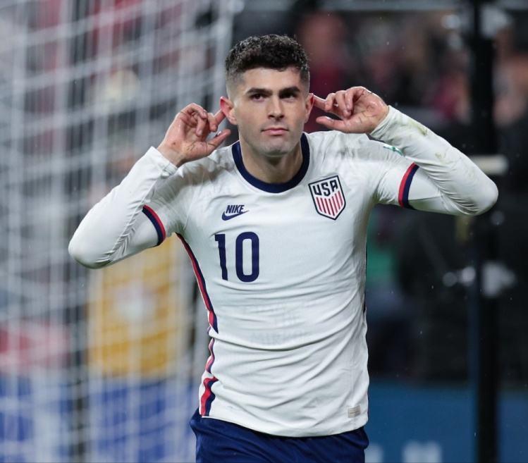 山姆大叔评nba历史地位,美国足球历史十大最佳阵容