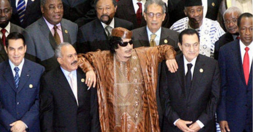 1982年卡扎菲访华，与*小平邓**谈话态度傲慢，邓公回应让其颜面尽失