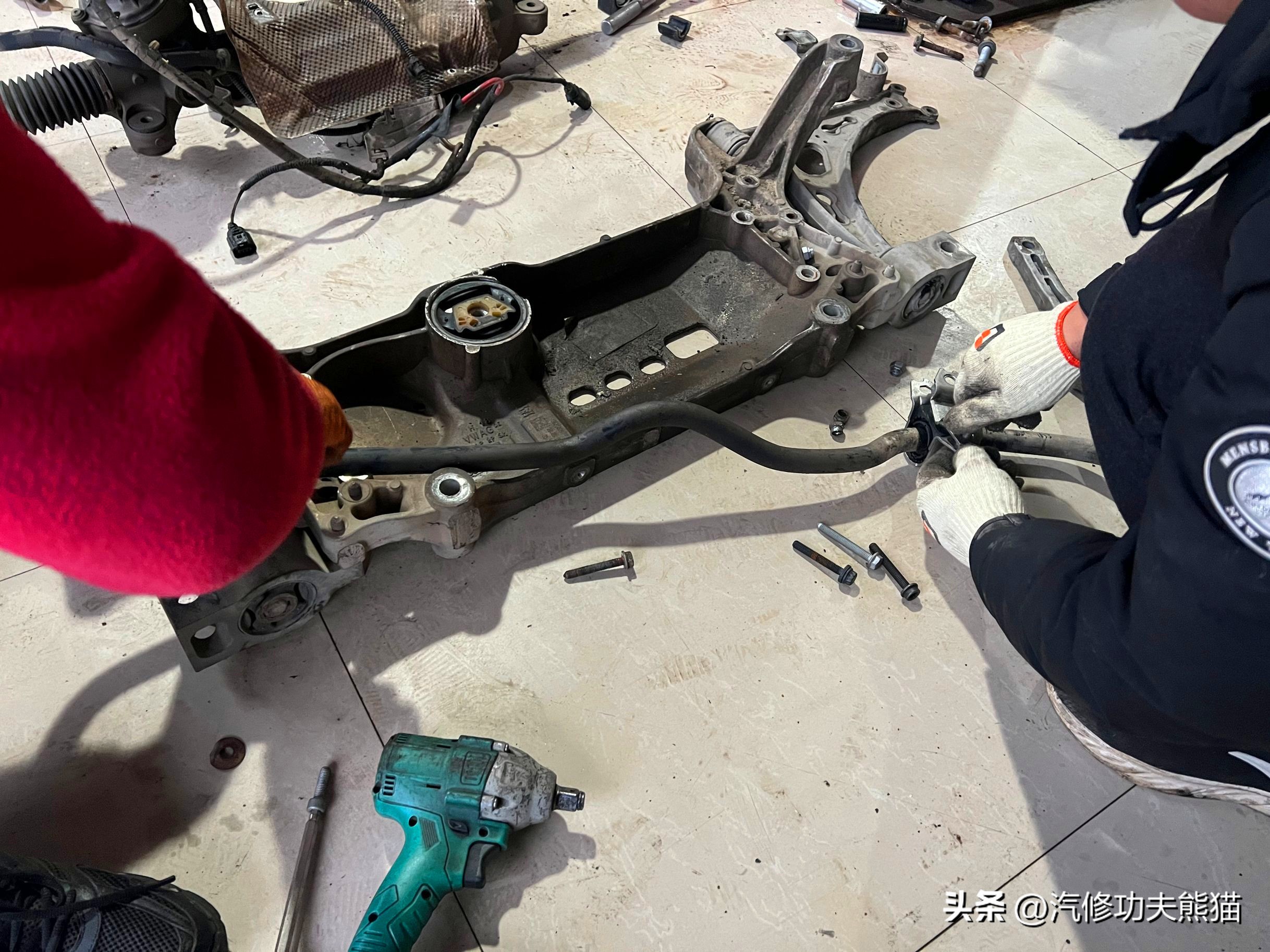 车况很差的车能到4s店置换吗,车况特别烂能翻新嘛