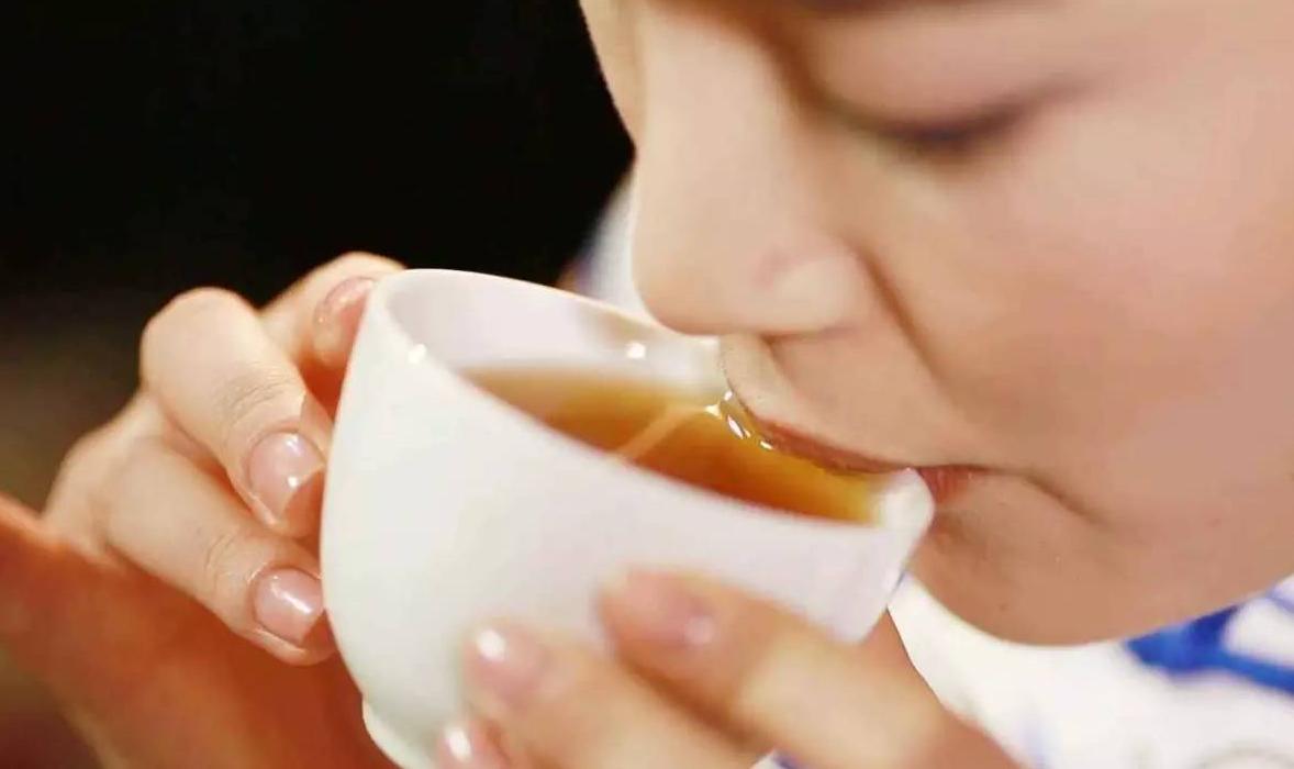 阳后胸闷头晕失眠心慌怎么缓解,阳后心慌气短胸闷吃什么药