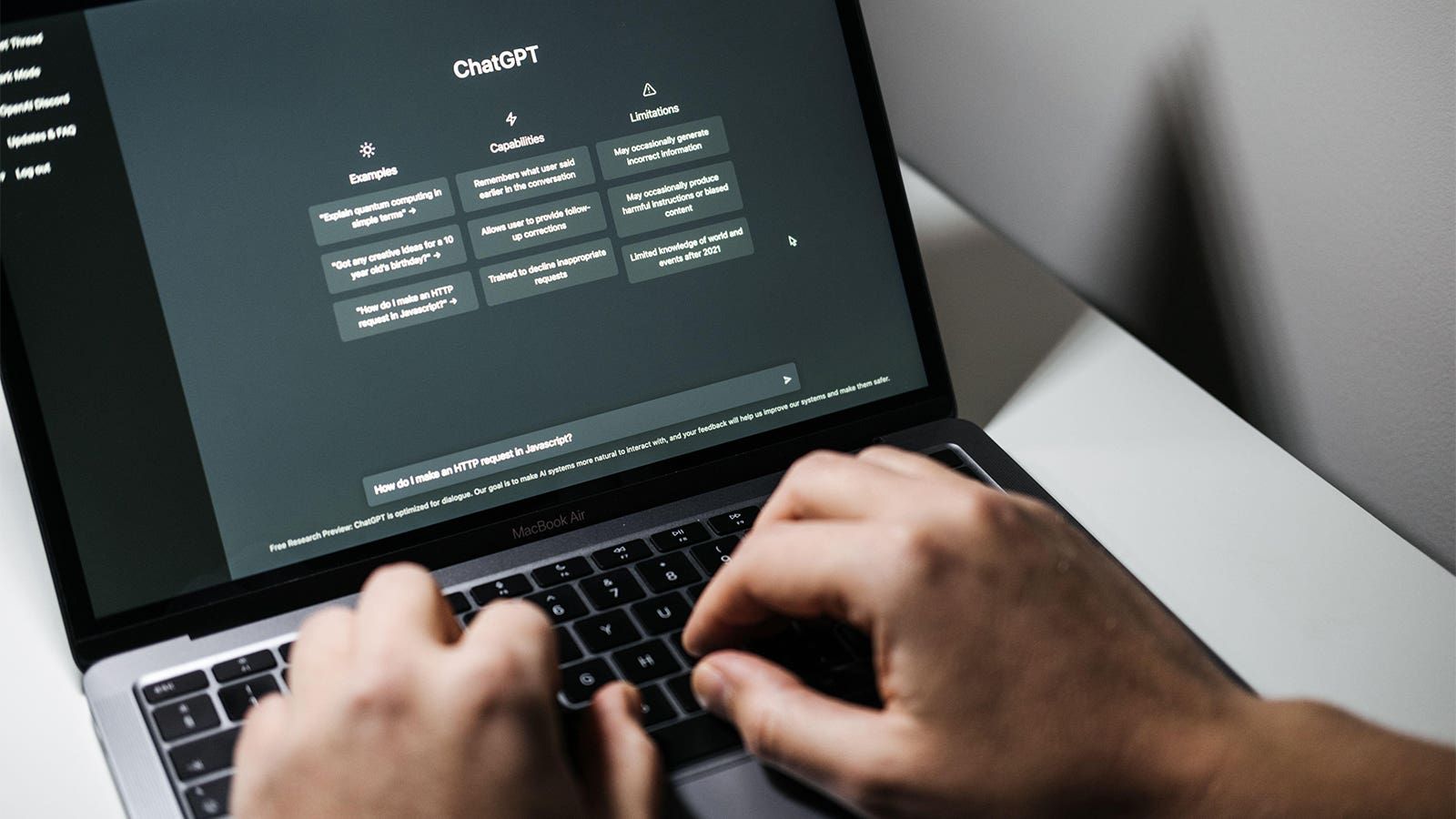 做影视自媒体的必备网站工具,做自媒体必备的技能