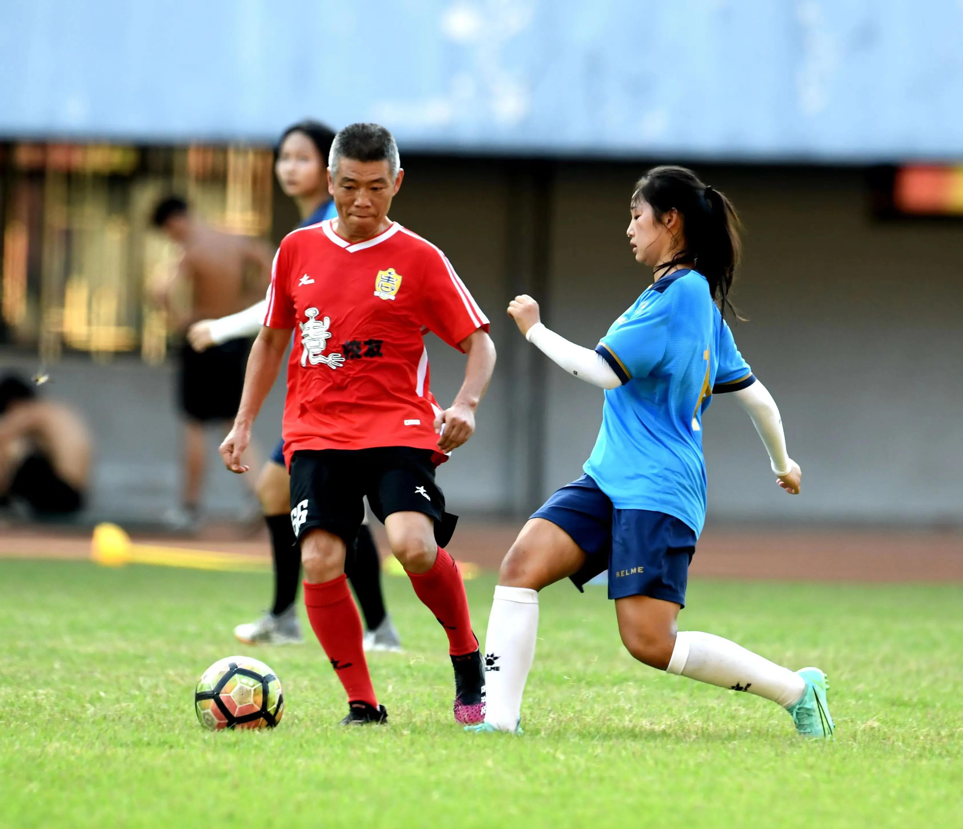 长沙老校友队上周末应邀约战衡阳女足本周末切磋岳阳女足