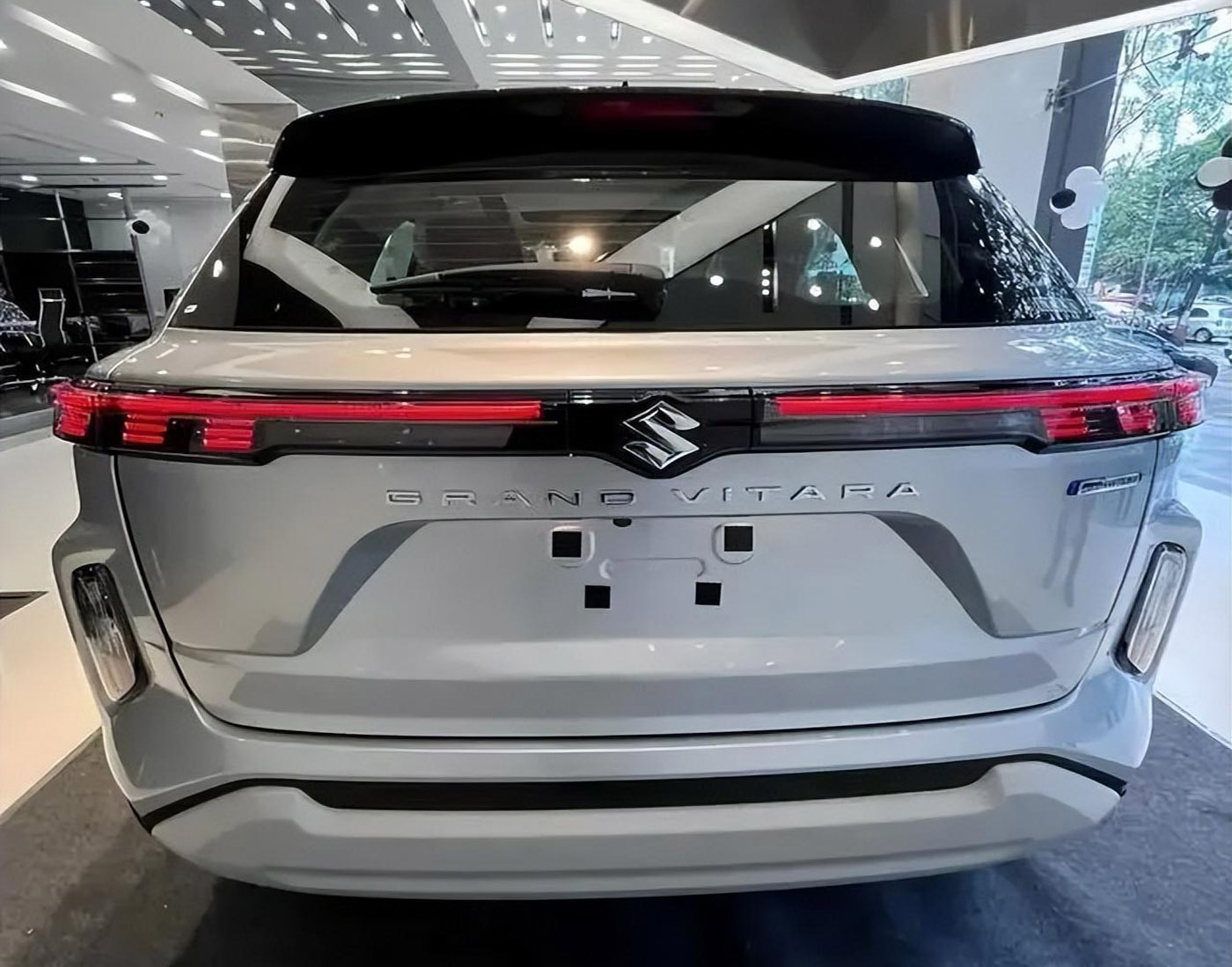 铃木维特拉车型,铃木维特拉1.4t有低配版的吗