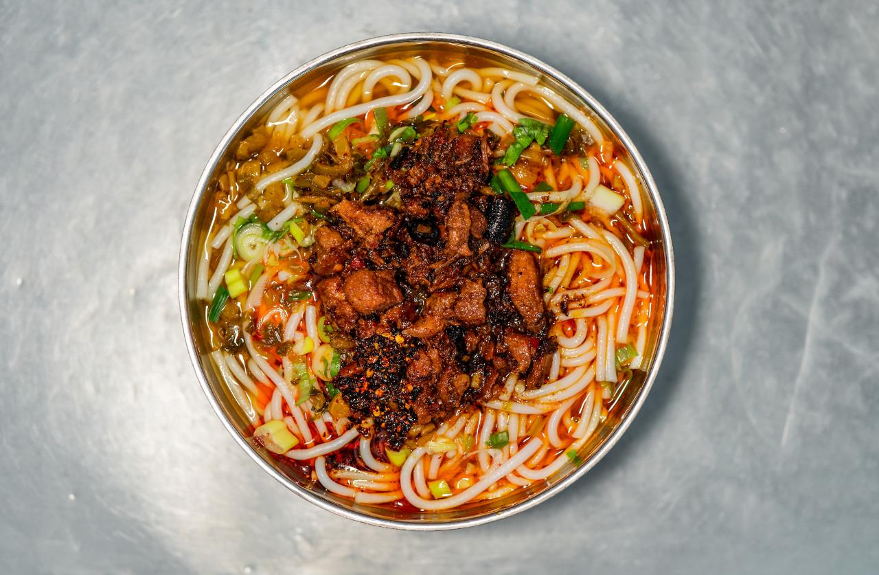 银杏谷泡温泉的地方,广东冬天赏银杏泡温泉