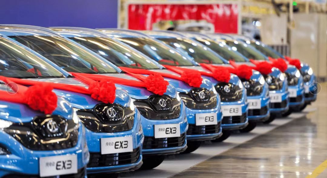 新能源汽车销量低微,新能源汽车是否跌价了