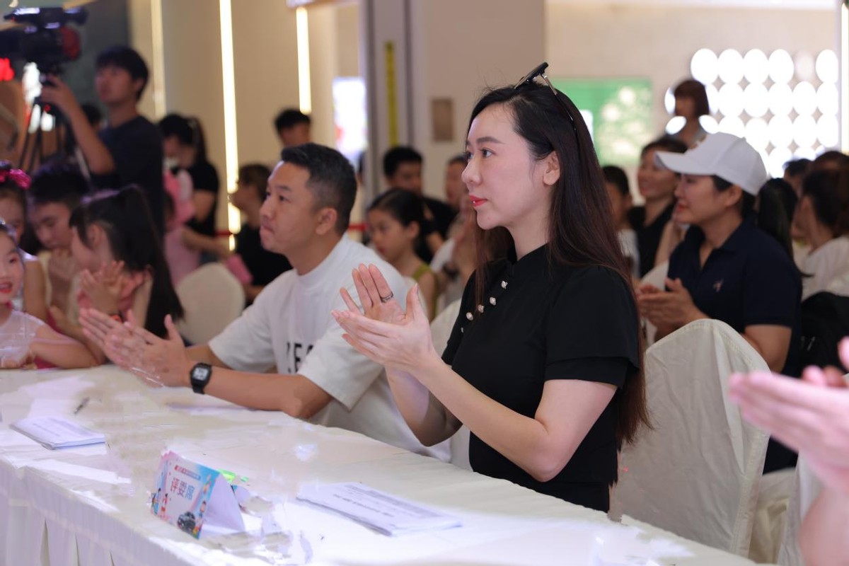 赛出自信冲顶冠军长安逸达·第八届小宝贝车模大赛10人晋级决赛