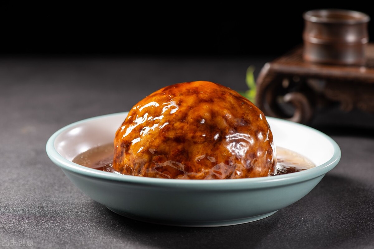 扬州狮子头是肉丁还是肉糊,扬州狮子头是肉泥还是小肉丁