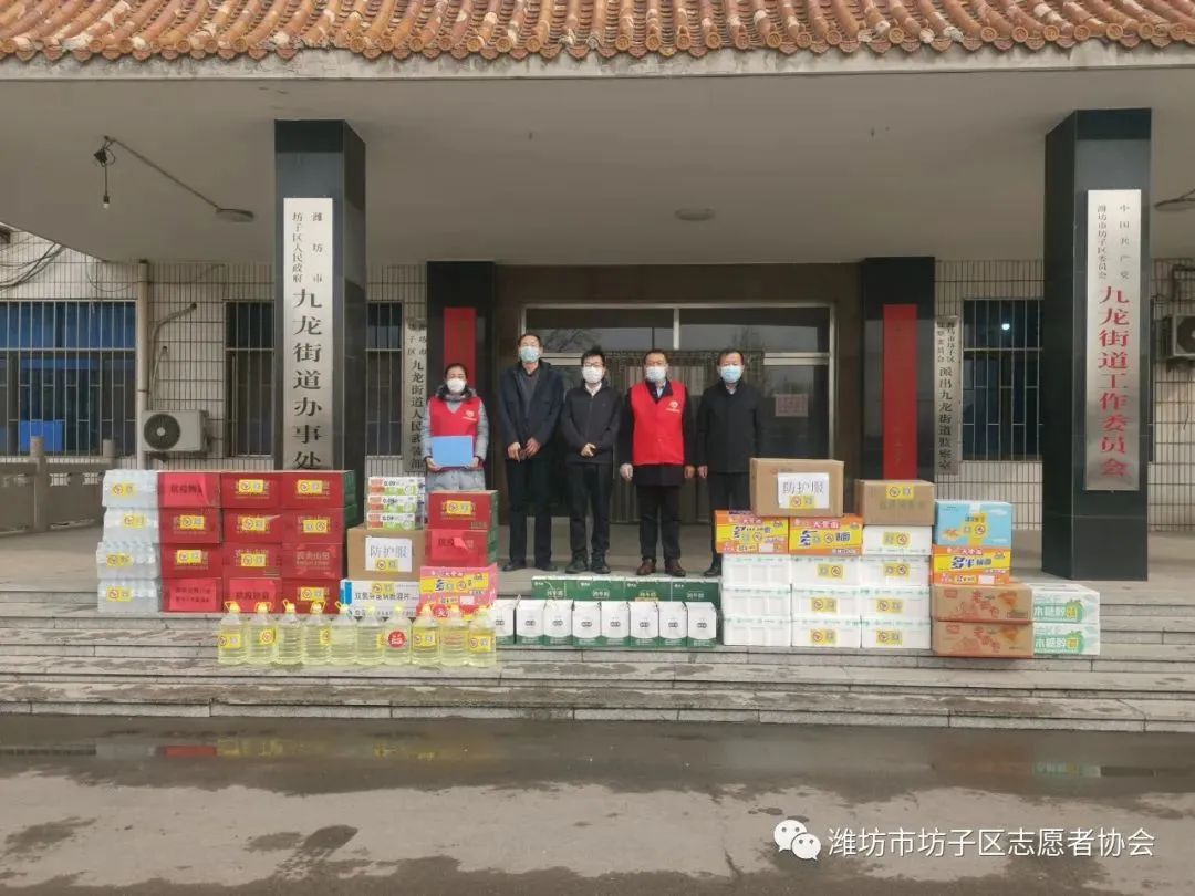 抗击疫情他们步履不息,抗击疫情他们义无反顾