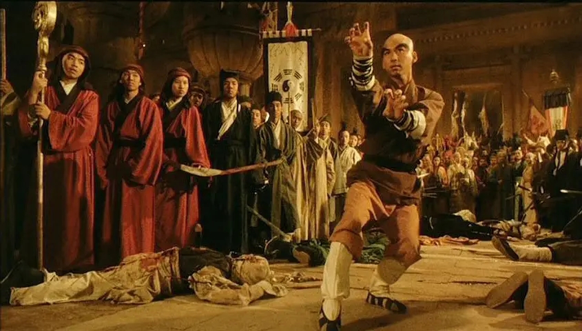 一个斜眼，一个满脸痘痘，这颜值王晶你也吹的下去？