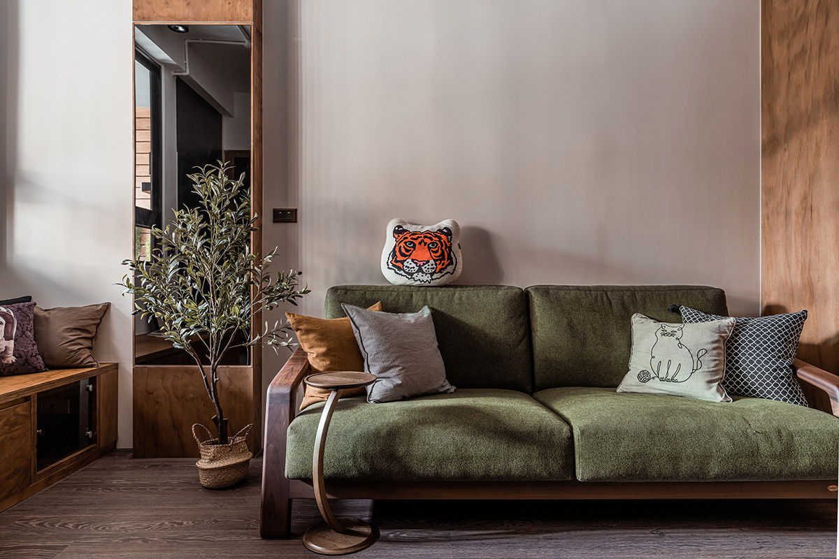 挑高两层小房间设计,40平米两层简约独立屋