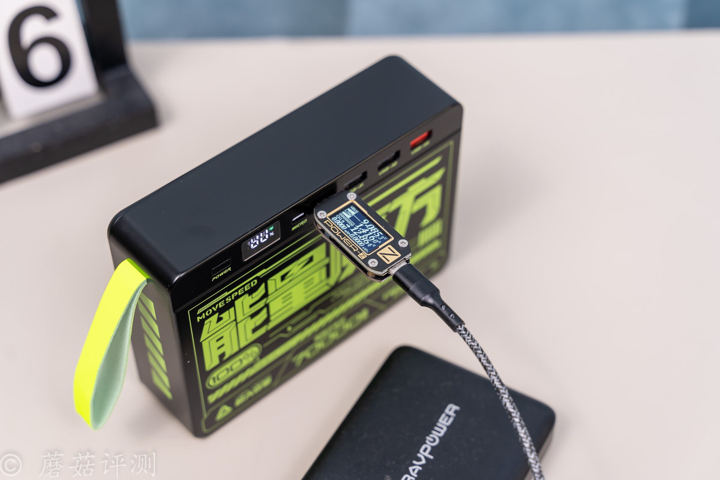 户外电源充电宝100000毫安拆解,移速7万毫安移动电源测评