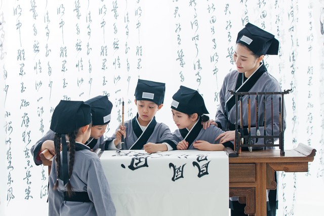 趣味无穷的成语,智慧而深刻的成语