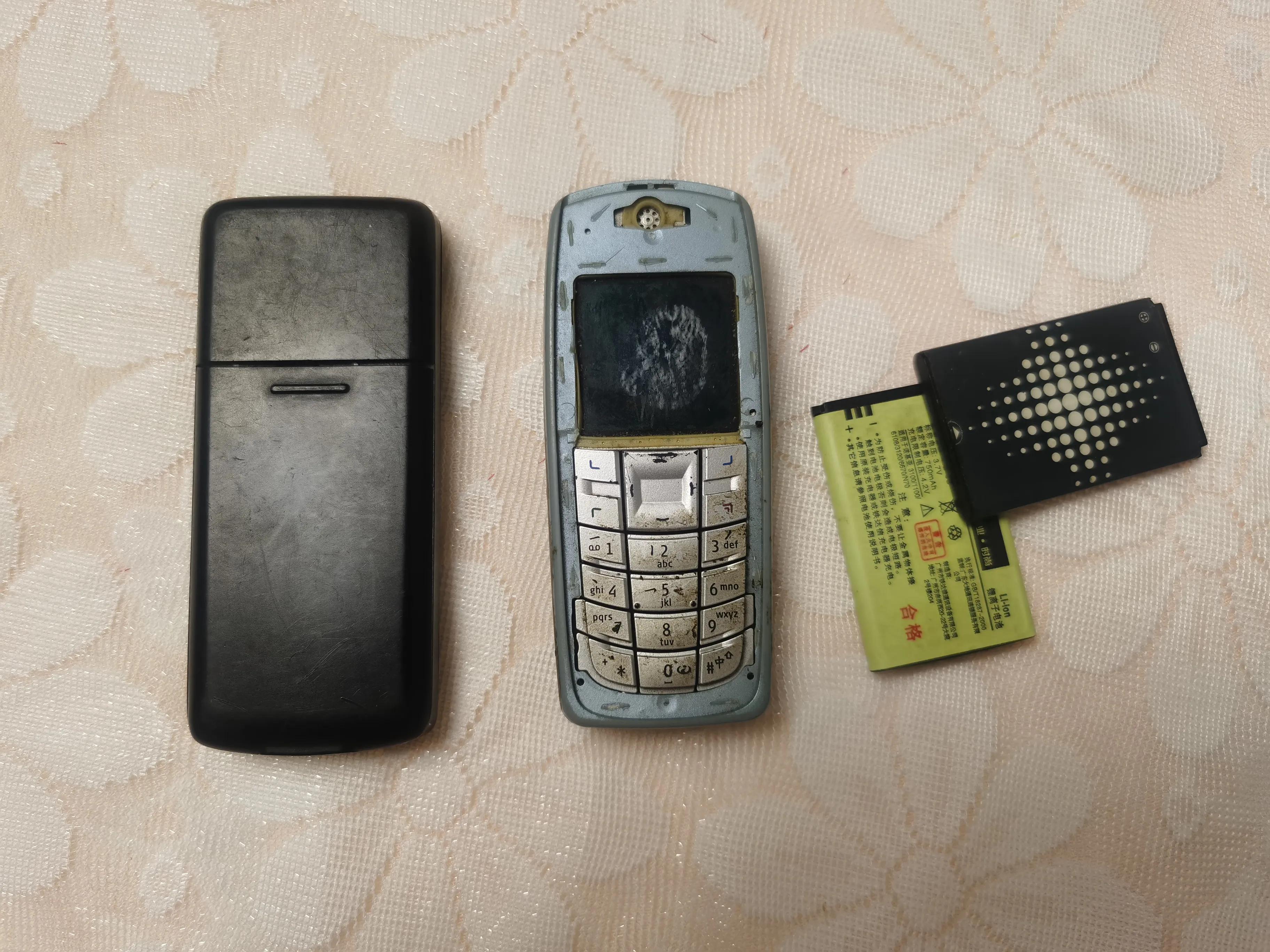 为什么拆电池的手机被淘汰了,可换电池手机为啥被淘汰了