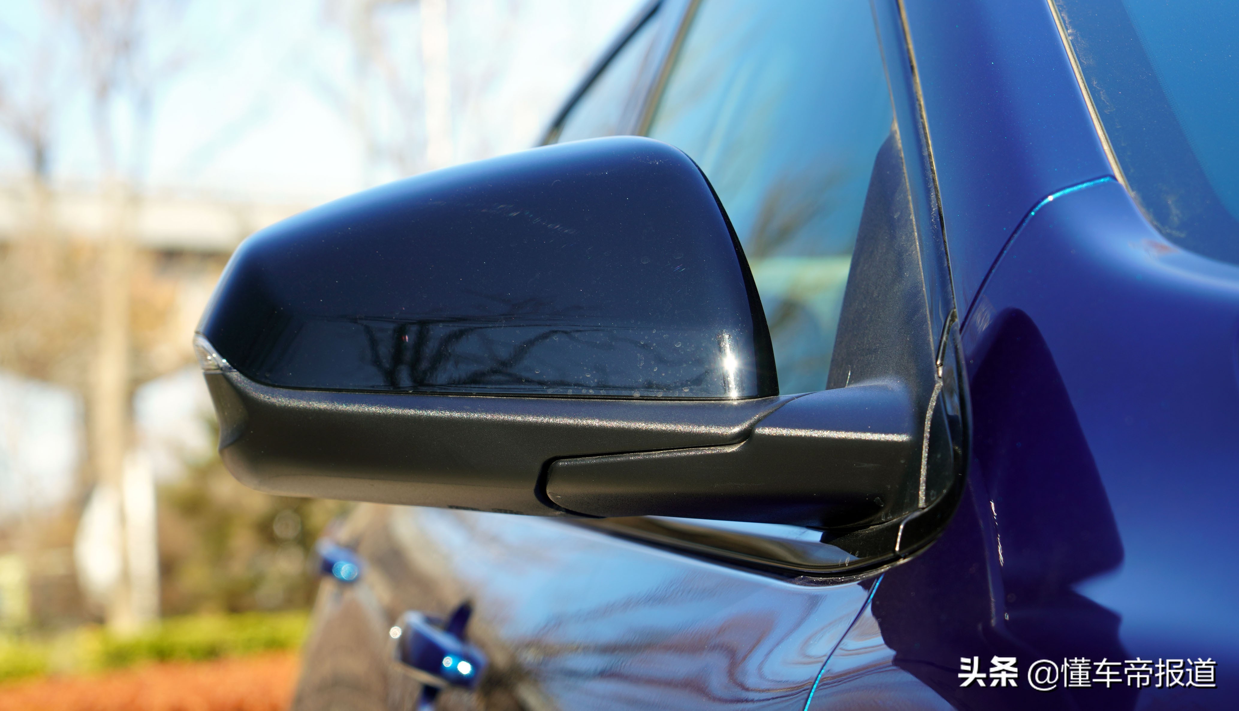 雪佛兰探界者2022款两驱2.0,2022款探界者550t轻混拓界版