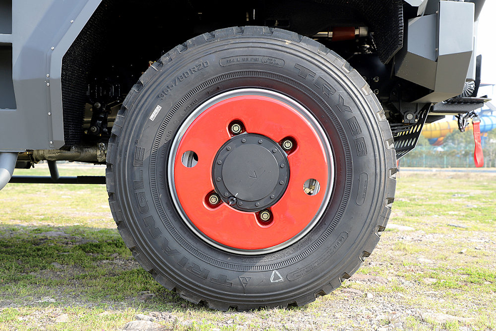 性能怪兽全地形越野,性能怪兽越野车