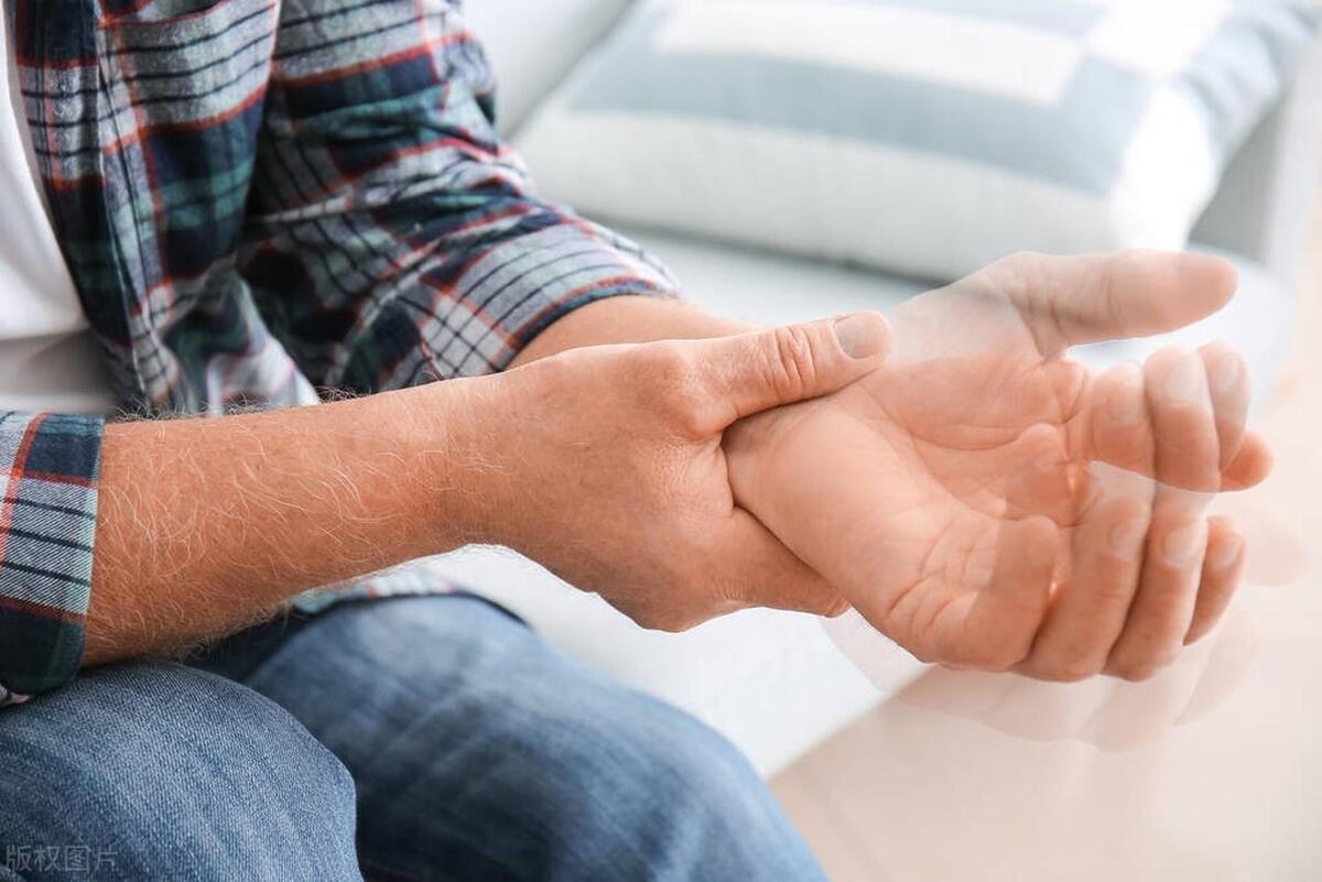 本草纲目中有治疗帕金森的药方,中医治疗帕金森的方法